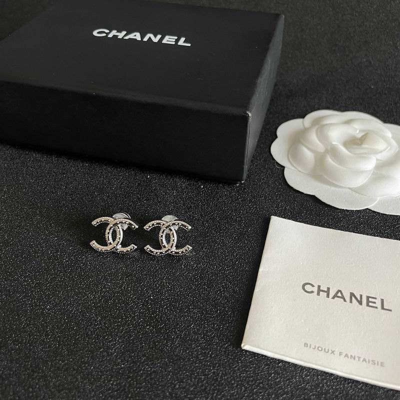 Chanel Earring 03yxs77